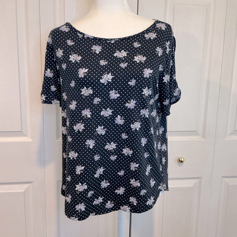🌹 Loft Blue and White Floral Cotton Top with Shoulder Cut Out - Large (00954)